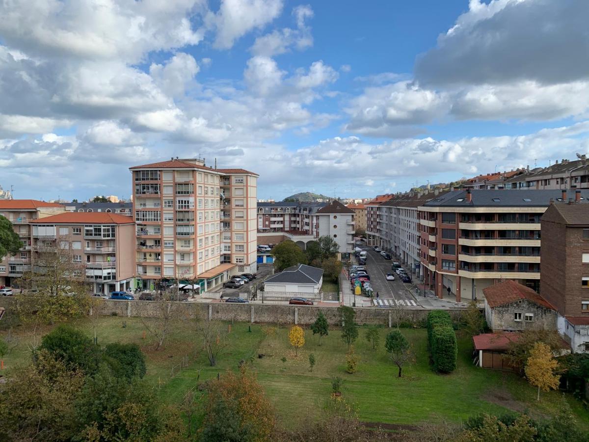 Magnifico Piso Centrico Entre El Mar Y La Montana. Apartment Колиндрес Екстериор снимка