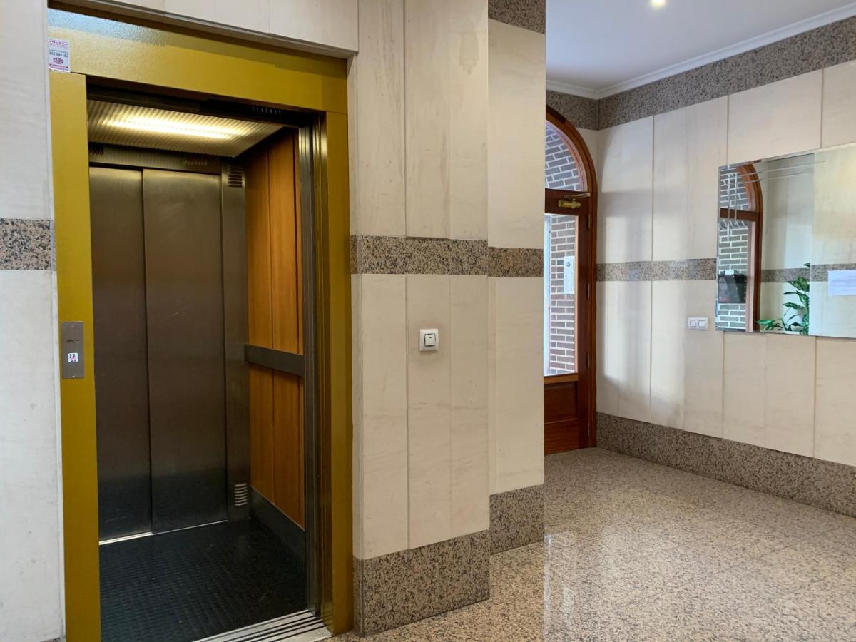Magnifico Piso Centrico Entre El Mar Y La Montana. Apartment Колиндрес Екстериор снимка